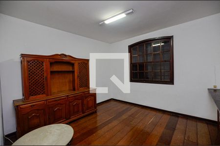 Sala de casa de condomínio para alugar com 3 quartos, 110m² em Badu, Niterói