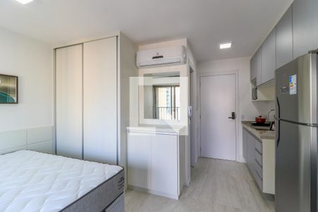 Sala/Quarto de kitnet/studio para alugar com 1 quarto, 25m² em Campo Belo, São Paulo