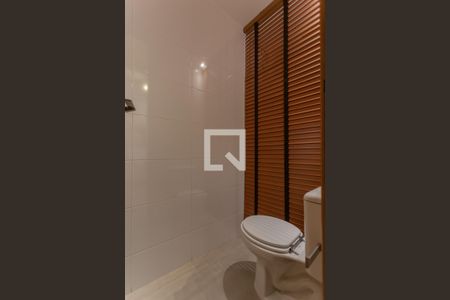 Lavabo de apartamento para alugar com 2 quartos, 160m² em Cruzeiro, Belo Horizonte