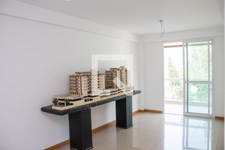 Apartamento à venda com 80m², 3 quartos e 2 vagasSala