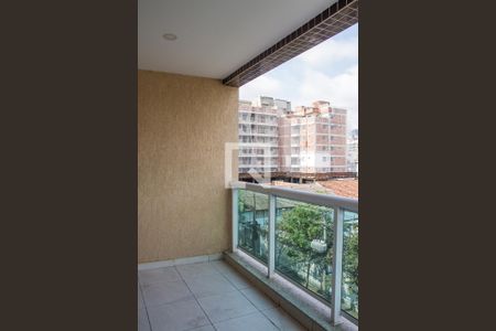 Apartamento à venda com 80m², 3 quartos e 2 vagasVaranda