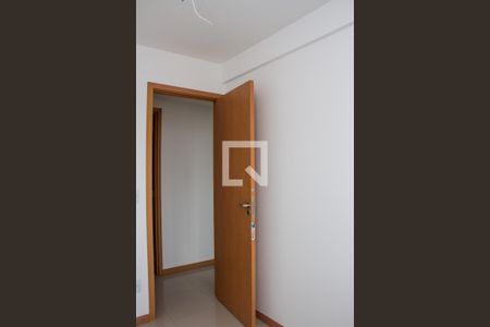Apartamento à venda com 80m², 3 quartos e 2 vagasQuarto 02