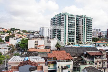 Apartamento à venda com 80m², 3 quartos e 2 vagasÁrea de Serviço - Janela