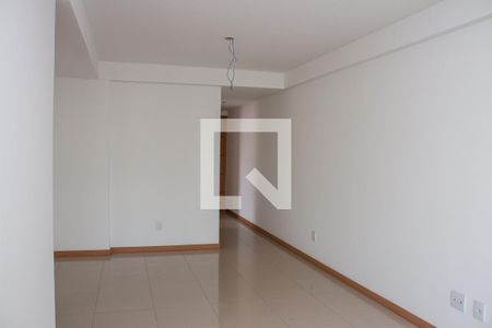 Apartamento à venda com 80m², 3 quartos e 2 vagasSala
