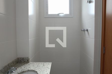 Apartamento à venda com 80m², 3 quartos e 2 vagasBanheiro do Quarto 3 - Suíte