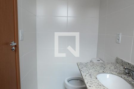 Apartamento à venda com 80m², 3 quartos e 2 vagasBanheiro do Quarto 3 - Suíte