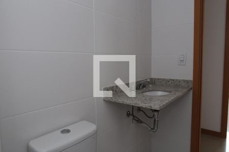 Apartamento à venda com 80m², 3 quartos e 2 vagasBanheiro Social