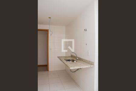 Apartamento à venda com 80m², 3 quartos e 2 vagasCozinha