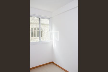 Apartamento à venda com 80m², 3 quartos e 2 vagasQuarto 02