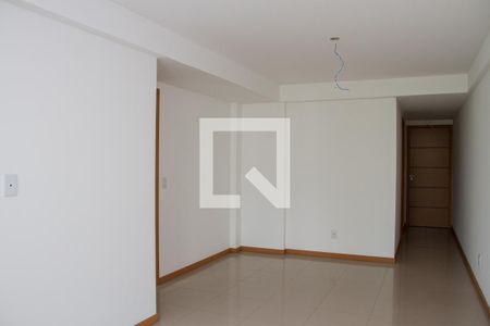 Apartamento à venda com 80m², 3 quartos e 2 vagasSala