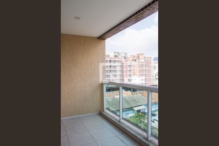 Apartamento à venda com 80m², 3 quartos e 2 vagasVaranda da Sala