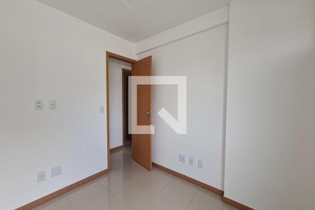 Apartamento à venda com 76m², 3 quartos e 2 vagasQuarto 3