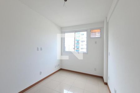 Apartamento à venda com 76m², 3 quartos e 2 vagasQuarto 2 - Suíte