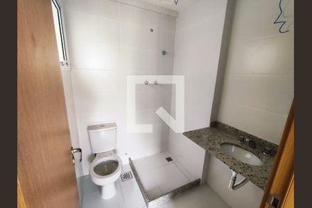 Apartamento à venda com 73m², 3 quartos e 2 vagas Apartamento à venda com 73m², 3 quartos e 2 vagasBanheiro da Suíte