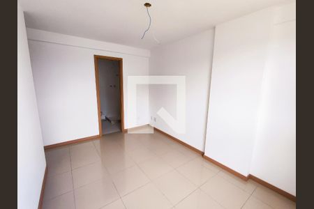 Apartamento à venda com 73m², 3 quartos e 2 vagas Apartamento à venda com 73m², 3 quartos e 2 vagasSuíte
