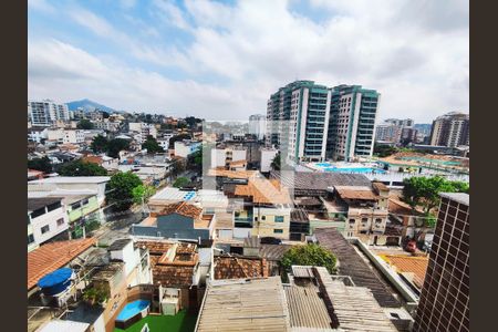 Apartamento à venda com 73m², 3 quartos e 2 vagas Apartamento à venda com 73m², 3 quartos e 2 vagasVista do Quarto 2