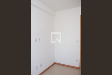 Apartamento à venda com 80m², 3 quartos e 2 vagasQuarto 02