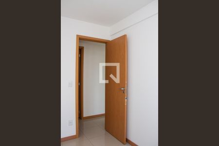 Apartamento à venda com 80m², 3 quartos e 2 vagasQuarto 02