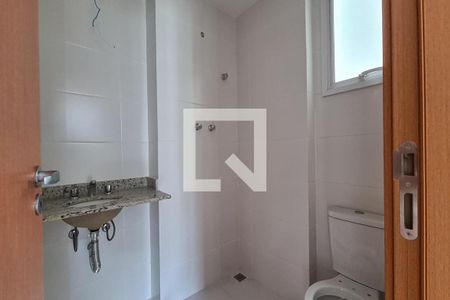 Apartamento à venda com 73m², 3 quartos e 2 vagasBanheiro Social