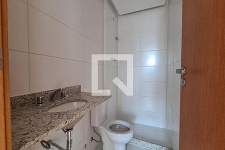 Apartamento à venda com 80m², 3 quartos e 2 vagas Apartamento à venda com 80m², 3 quartos e 2 vagasBanheiro Social