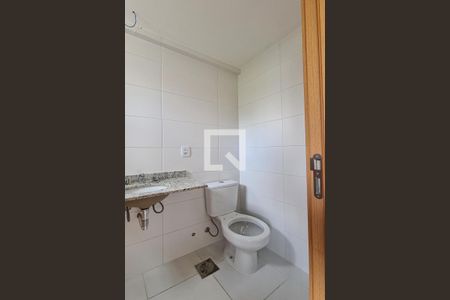 Apartamento à venda com 80m², 3 quartos e 2 vagas Apartamento à venda com 80m², 3 quartos e 2 vagasBanheiro da Suíte