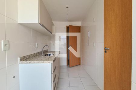 Apartamento à venda com 80m², 3 quartos e 2 vagas Apartamento à venda com 80m², 3 quartos e 2 vagasCozinha
