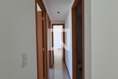 Apartamento à venda com 76m², 3 quartos e 2 vagas Apartamento à venda com 76m², 3 quartos e 2 vagasCorredor