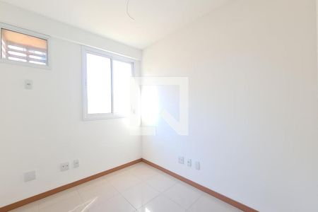 Apartamento à venda com 76m², 3 quartos e 2 vagas Apartamento à venda com 76m², 3 quartos e 2 vagasQuarto 2