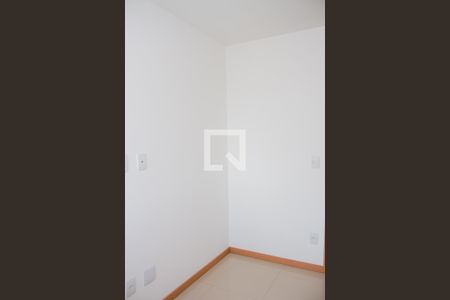 Apartamento à venda com 76m², 3 quartos e 2 vagasQuarto 01
