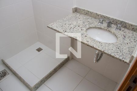 Apartamento à venda com 76m², 3 quartos e 2 vagasBanheiro da Suíte