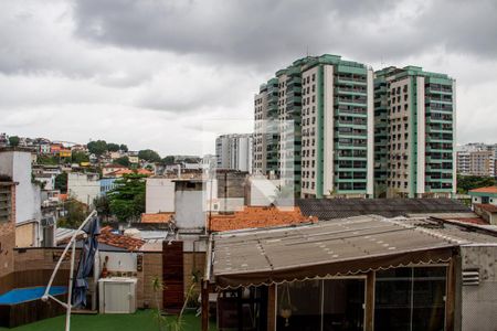 Apartamento à venda com 76m², 3 quartos e 2 vagasSuíte - Janela