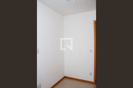 Apartamento à venda com 76m², 3 quartos e 2 vagasQuarto 01
