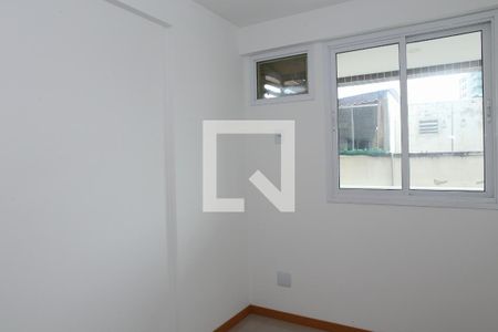 Apartamento à venda com 76m², 3 quartos e 2 vagasQuarto 1