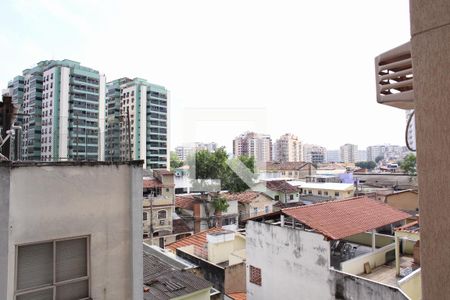 Apartamento à venda com 76m², 3 quartos e 2 vagasVista da Cozinha e Área de Serviço