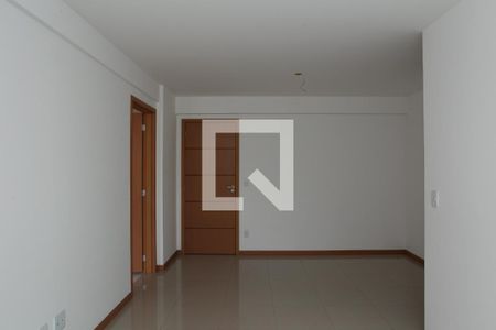 Apartamento à venda com 76m², 3 quartos e 2 vagasSala