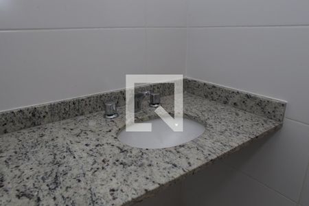 Apartamento à venda com 76m², 3 quartos e 2 vagasBanheiro do Quarto 3 - Suíte