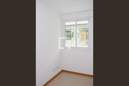 Apartamento à venda com 76m², 3 quartos e 2 vagasQuarto 01