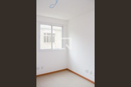Apartamento à venda com 76m², 3 quartos e 2 vagasQuarto 02