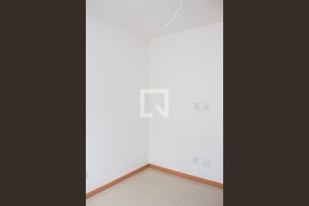 Apartamento à venda com 76m², 3 quartos e 2 vagasQuarto 02