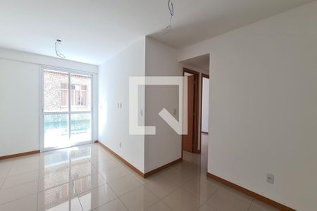 Apartamento à venda com 76m², 3 quartos e 2 vagas Apartamento à venda com 76m², 3 quartos e 2 vagasSala