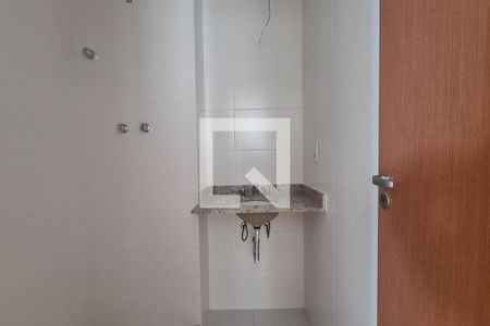 Apartamento à venda com 76m², 3 quartos e 2 vagas Apartamento à venda com 76m², 3 quartos e 2 vagasBanheiro