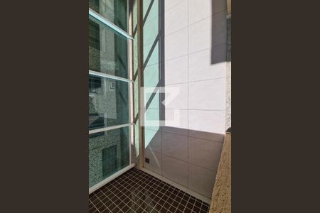 Apartamento à venda com 76m², 3 quartos e 2 vagas Apartamento à venda com 76m², 3 quartos e 2 vagasVaranda da Sala