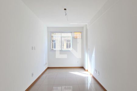 Apartamento à venda com 76m², 3 quartos e 2 vagas Apartamento à venda com 76m², 3 quartos e 2 vagasQuarto - suite