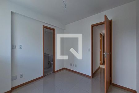 Apartamento à venda com 79m², 3 quartos e 2 vagas Apartamento à venda com 79m², 3 quartos e 2 vagasQuarto - Suíte