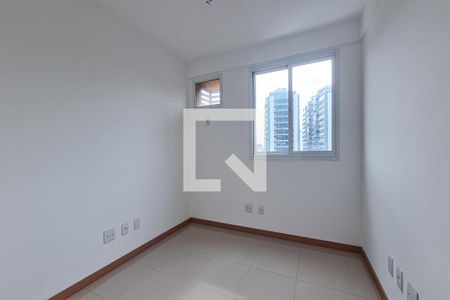 Apartamento à venda com 79m², 3 quartos e 2 vagas Apartamento à venda com 79m², 3 quartos e 2 vagasQuarto 2