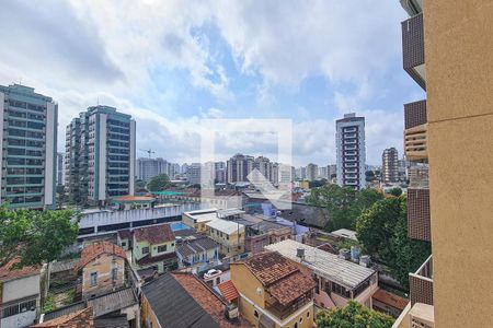 Apartamento à venda com 79m², 3 quartos e 2 vagas Apartamento à venda com 79m², 3 quartos e 2 vagasÁrea de Serviço