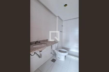 Apartamento à venda com 79m², 3 quartos e 2 vagas Apartamento à venda com 79m², 3 quartos e 2 vagasBanheiro Social