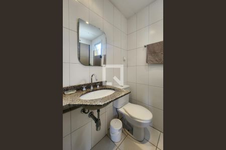 Apartamento à venda com 82m², 3 quartos e 2 vagas Apartamento à venda com 82m², 3 quartos e 2 vagasBanheiro da Suíte