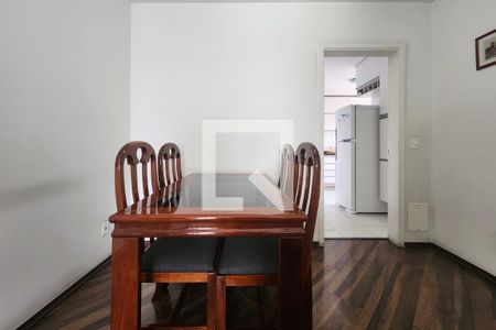 Apartamento à venda com 82m², 3 quartos e 2 vagas Apartamento à venda com 82m², 3 quartos e 2 vagasSala de Jantar