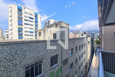 Sala vista de apartamento à venda com 3 quartos, 76m² em Méier, Rio de Janeiro